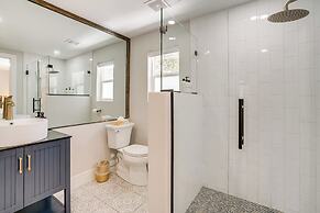 Luxury Keystone Cabin w/ Hot Tub, 1 Mi to Lifts!