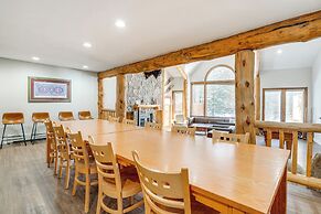 Luxury Keystone Cabin w/ Hot Tub, 1 Mi to Lifts!
