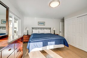 Luxury Keystone Cabin w/ Hot Tub, 1 Mi to Lifts!