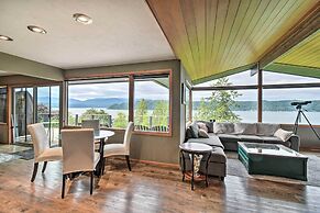 Bright & Airy Home w/ Sweeping View + Hot Tub
