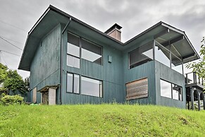 Bright & Airy Home w/ Sweeping View + Hot Tub