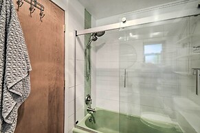 Bright & Airy Home w/ Sweeping View + Hot Tub