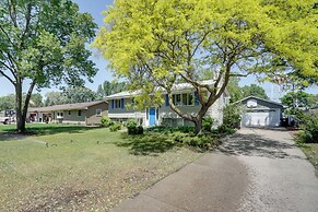 Pet-friendly Minneapolis Apt Near Shops & Dining!