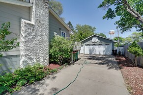 Pet-friendly Minneapolis Apt Near Shops & Dining!