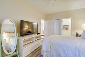 Walk to Main Street: North Myrtle Beach Condo