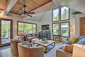 100-year-old Farmhouse w/ Hot Tub on 5 Acres!