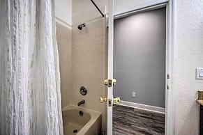 9 Mi to Disney: Sunny Resort Townhome w/ Patio!