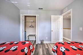 9 Mi to Disney: Sunny Resort Townhome w/ Patio!