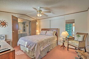 Quaint Chincoteague Island Hideaway w/ 2 Porches!