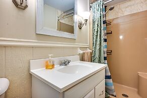 Country Escape: Log Cabin Near Kentucky Lake!