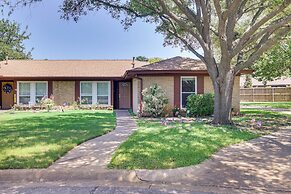 Family Home in Fort Worth: Pets Welcome!