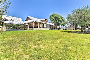 Sunset Ranch w/ Pool & Hot Tub on 29 Acres!