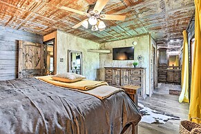 Sunset Ranch w/ Pool & Hot Tub on 29 Acres!