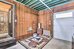 Sunset Ranch w/ Pool & Hot Tub on 29 Acres!