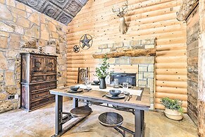 Sunset Ranch w/ Pool & Hot Tub on 29 Acres!