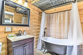 Sunset Ranch w/ Pool & Hot Tub on 29 Acres!