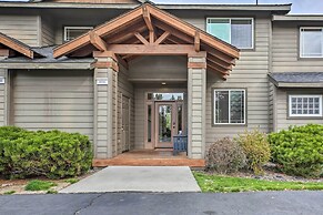 Charming Redmond Townhome w/ Resort Amenities