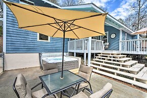 Hidden Murphy Home w/ Hot Tub, Pool & Grill!