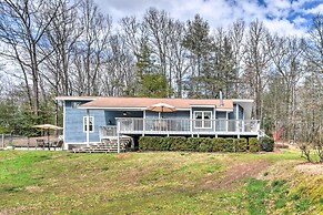 Private Pool, Hot Tub & Yard: Serene Murphy Home