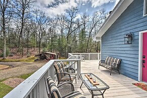 Private Pool, Hot Tub & Yard: Serene Murphy Home