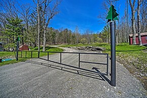 Fire Pit + Gas Grill: Secluded Studio in Milford!