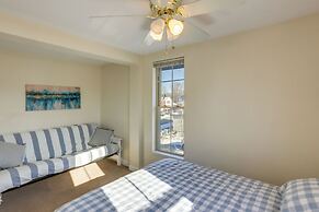 Delafield Vacation Rental Near Lakes & Parks!