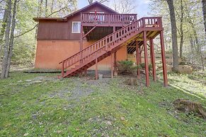 10 Mi to Sugar Mountain: Cozy Newland Cabin!