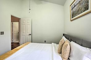 Sunny Brandon Getaway w/ Fire Pit!