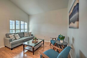 Sunny Brandon Getaway w/ Fire Pit!