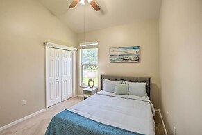 Sunny Brandon Getaway w/ Fire Pit!