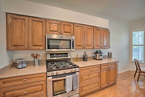 Sunny Brandon Getaway w/ Fire Pit!