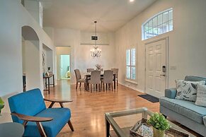 Sunny Brandon Getaway w/ Fire Pit!