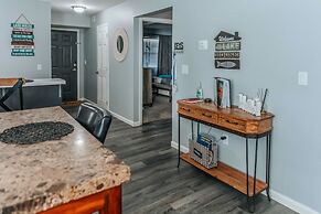 Updated Branson Condo w/ Indoor Pool Access!