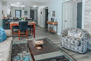 Updated Branson Condo w/ Indoor Pool Access!