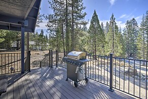 Home With Hot Tub ~ 1/2 Mile to Boat Launch!