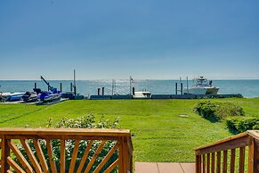 Anchor Bay Getaway on Lake St Clair With Dock!