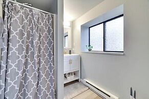 8 Mi to Tobyhanna State Park: Poconos Home!