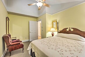 Charming Retreat Near Downtown Frankfort & Beaches