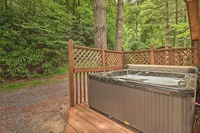 Cozy Maggie Valley Cabin w/ Deck & Private Hot Tub