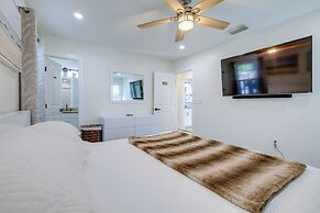 Tropical Naples Home Rental w/ Yard Near Beaches!