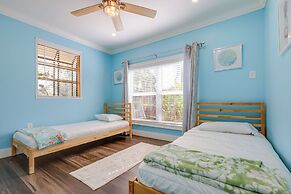 Tropical Naples Home Rental w/ Yard Near Beaches!