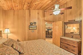 Fletcher Cabin: Wraparound Deck & Pond Access