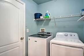 15 Mi to Beach: Home w/ Pool in Cape Coral