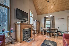 Rustic Cabin in the Woods: 6 Mi to Snowshoe Resort