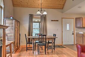 Rustic Cabin in the Woods: 6 Mi to Snowshoe Resort