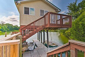 Idyllic Mt Sterling Retreat w/ Private Lake!