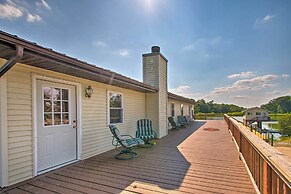 Idyllic Mt Sterling Retreat w/ Private Lake!
