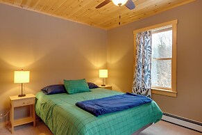 Spacious Cabin: 10 Mi to Sunday River Skiing!