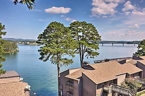 Hot Tub Access: Fantastic Condo in Hot Springs!