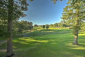 Serene Branson Penthouse w/ Resort Access & Views!